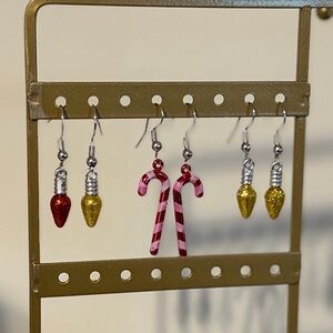 Festive Holiday Earrings Set ❤️💛